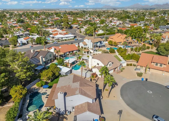 Zion Mirage Kierland Pool Firepit Dog Friendly Holiday home Phoenix